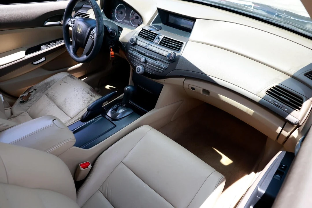 2009 Honda Accord 8th Gen - Image 18 of 21