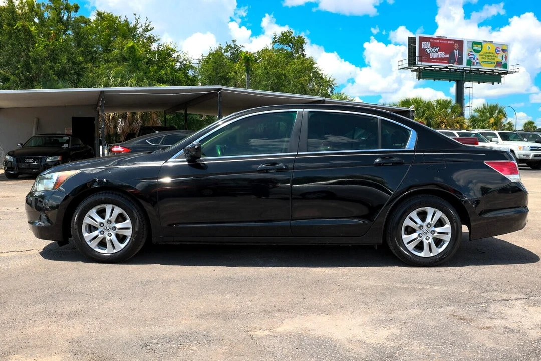 2009 Honda Accord 8th Gen - Image 3 of 12