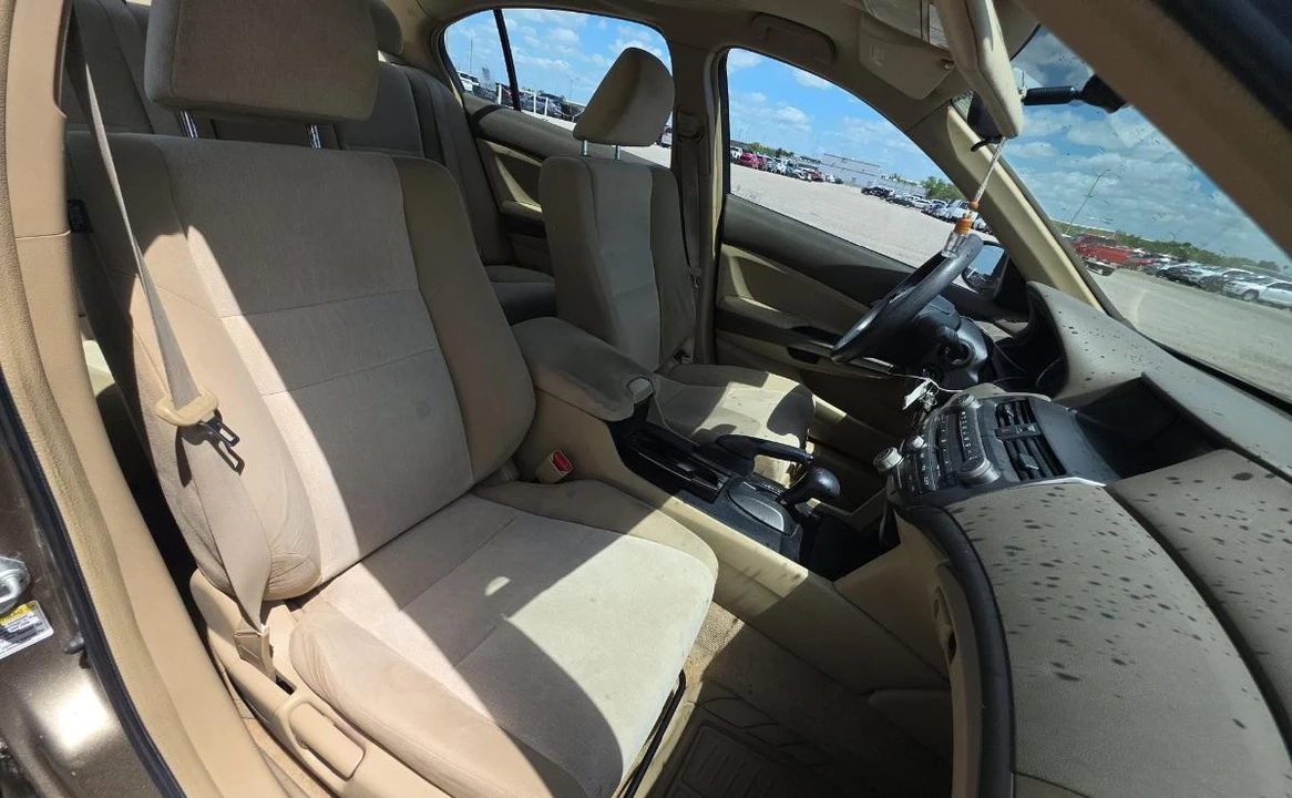 2009 Honda Accord 8th Gen - Image 8 of 14