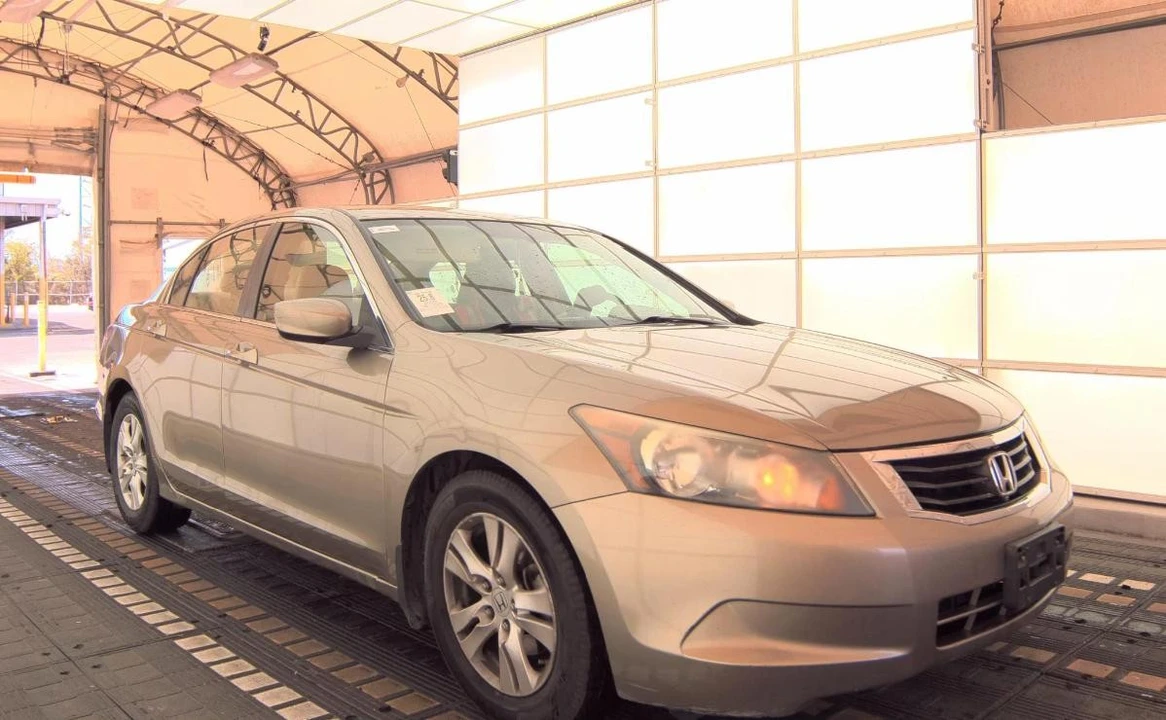 2009 Honda Accord 8th Gen - Image 3 of 14