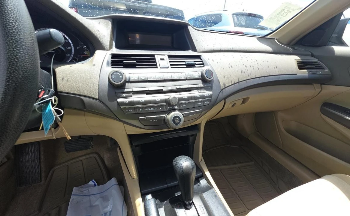 2009 Honda Accord 8th Gen - Image 11 of 14