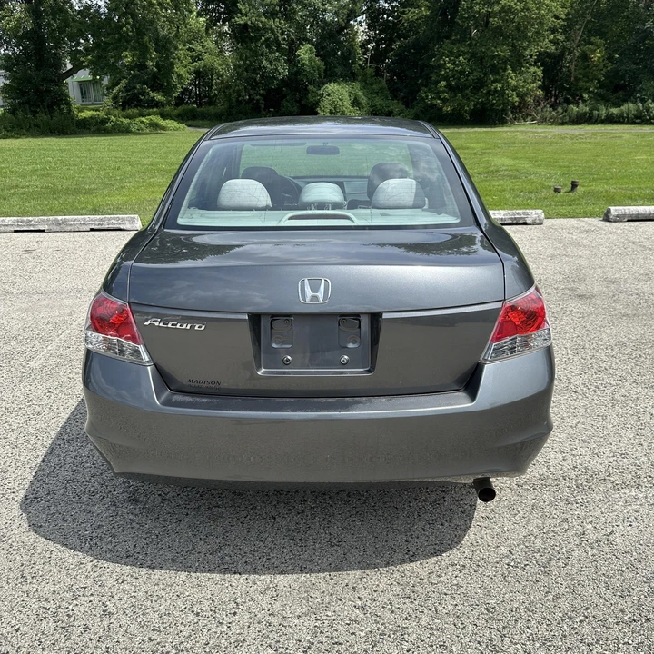 2009 Honda Accord 8th Gen - Image 5 of 12