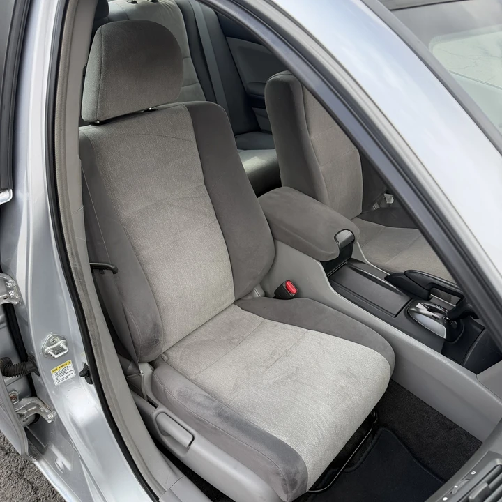2009 Honda Accord 8th Gen - Image 21 of 31
