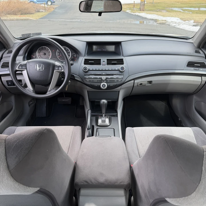 2009 Honda Accord 8th Gen - Image 26 of 31