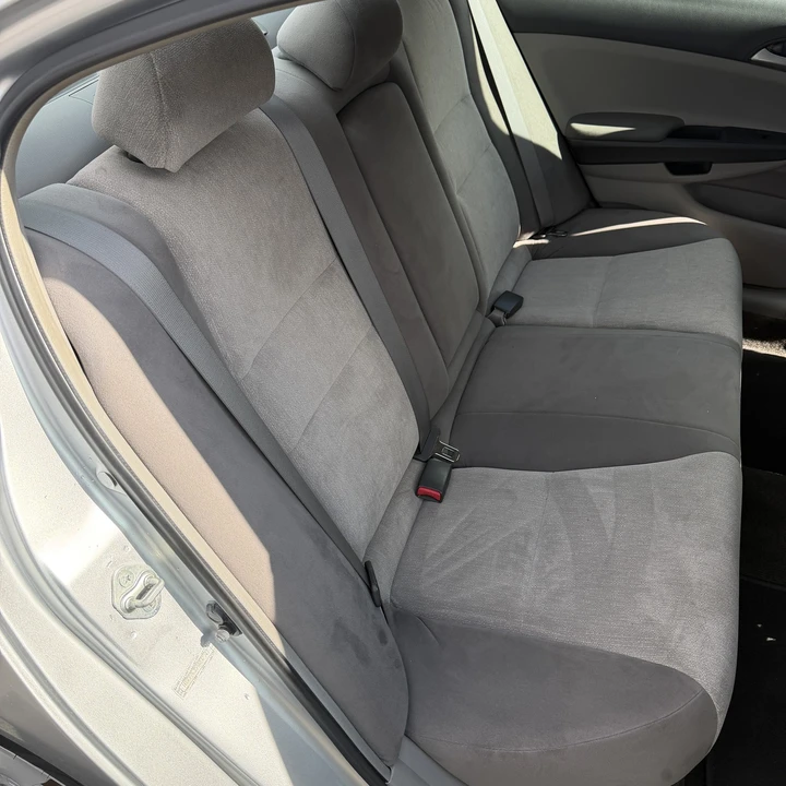 2009 Honda Accord 8th Gen - Image 23 of 31