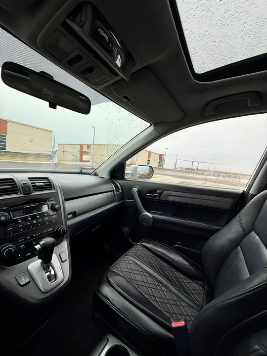 2009 Honda CR-V 3rd Gen - Image 2 of 10