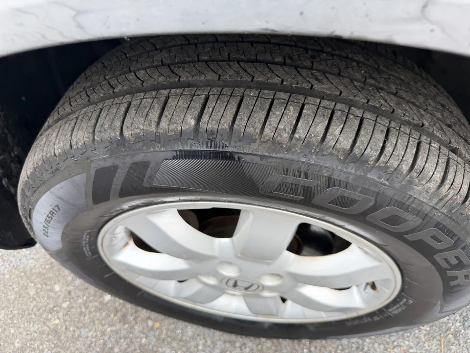 2009 Honda CR-V 3rd Gen - Image 9 of 21