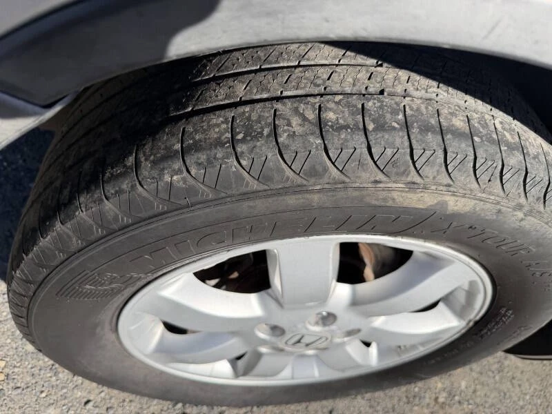 2009 Honda CR-V 3rd Gen - Image 13 of 19