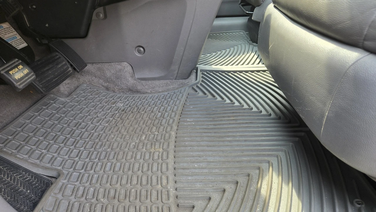 2009 Honda CR-V 3rd Gen - Image 18 of 21