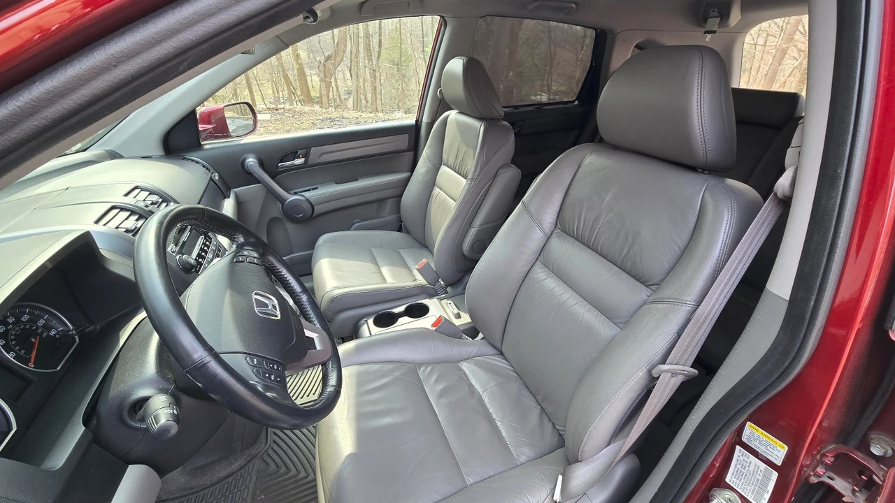 2009 Honda CR-V 3rd Gen - Image 13 of 21
