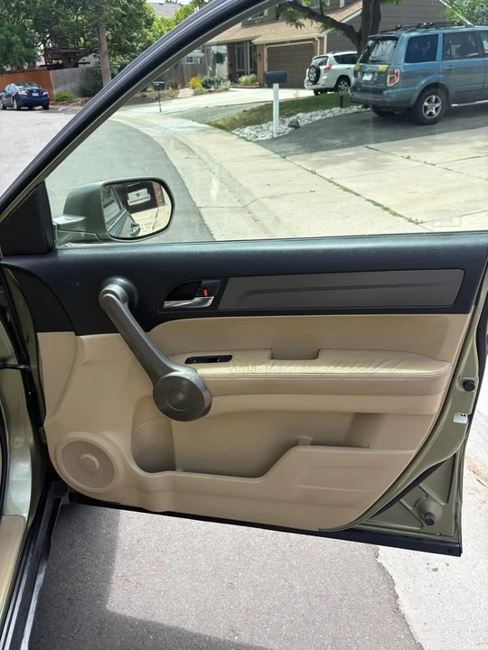 2009 Honda CR-V 3rd Gen - Image 9 of 21