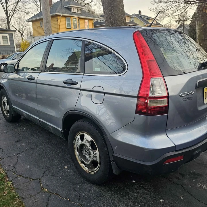 2009 Honda CR-V 3rd Gen - Image 4 of 7