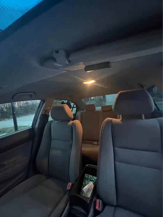 2009 Honda Civic 8th Gen - Image 15 of 20