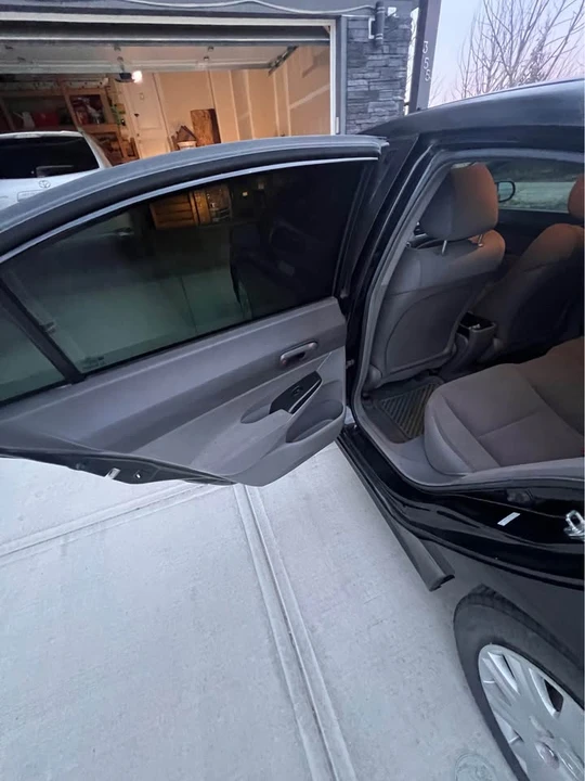 2009 Honda Civic 8th Gen - Image 10 of 20