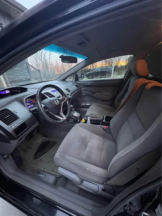 2009 Honda Civic 8th Gen - Image 11 of 20