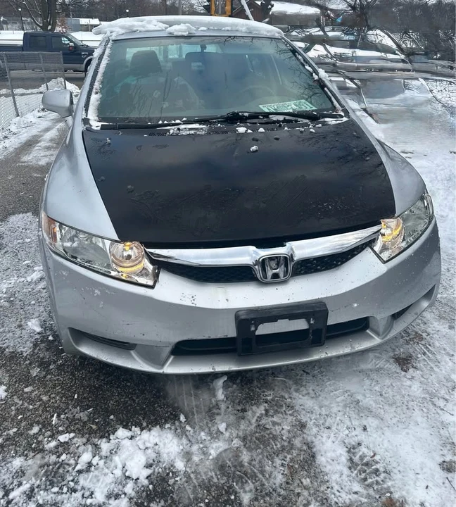 2009 Honda Civic 8th Gen - Image 3 of 6