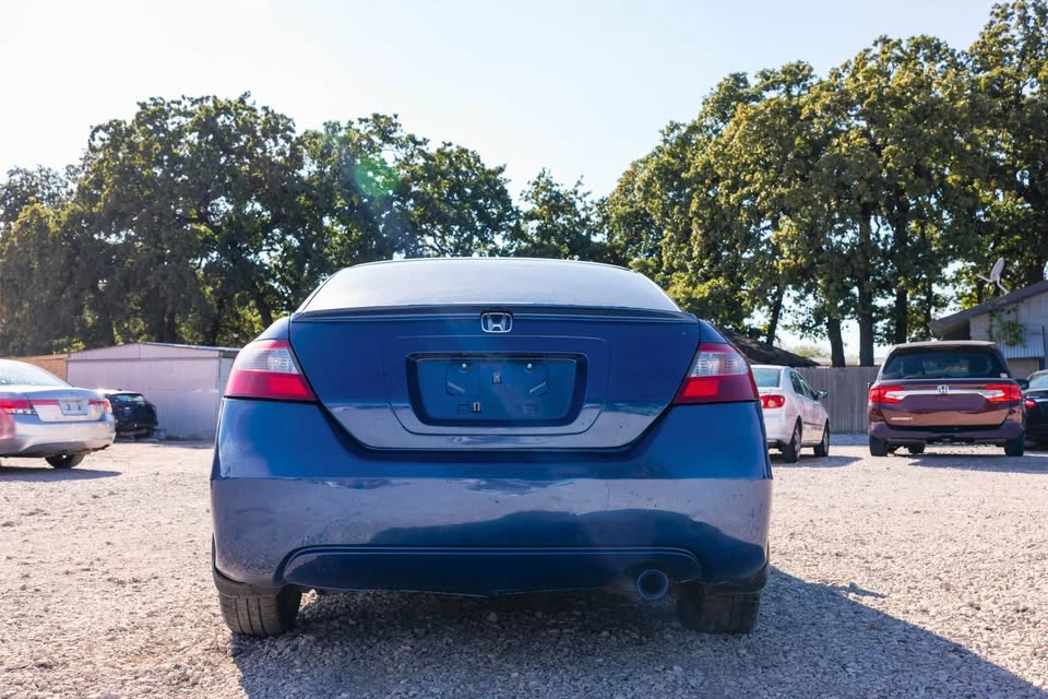 2009 Honda Civic 8th Gen - Image 2 of 20