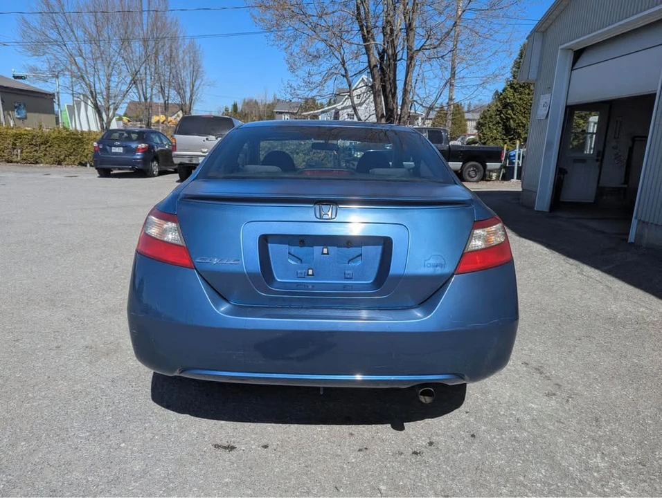 2009 Honda Civic 8th Gen - Image 2 of 13