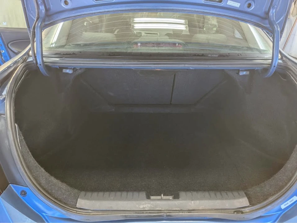 2009 Honda Civic 8th Gen - Image 12 of 13