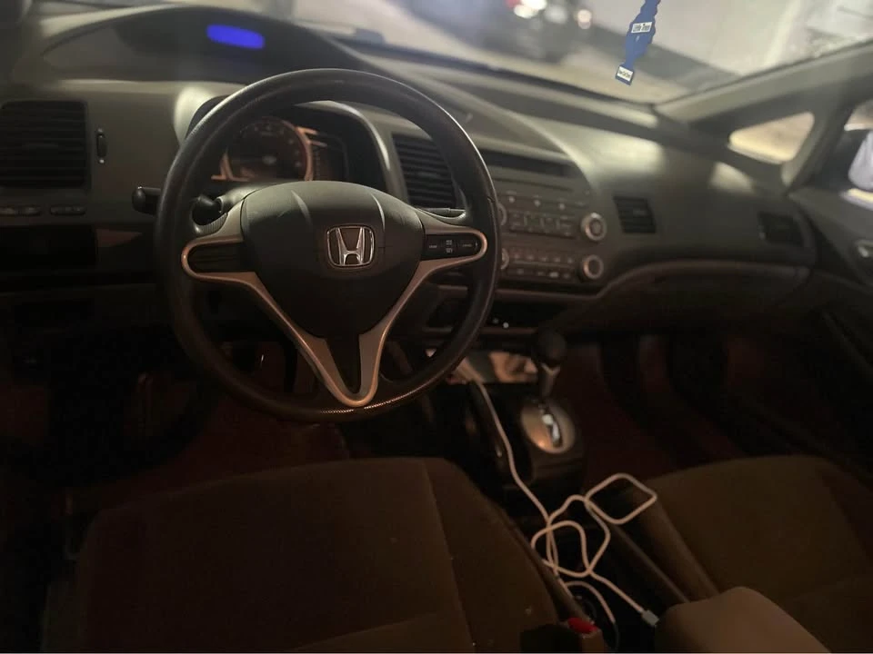 2009 Honda Civic 8th Gen - Image 9 of 10