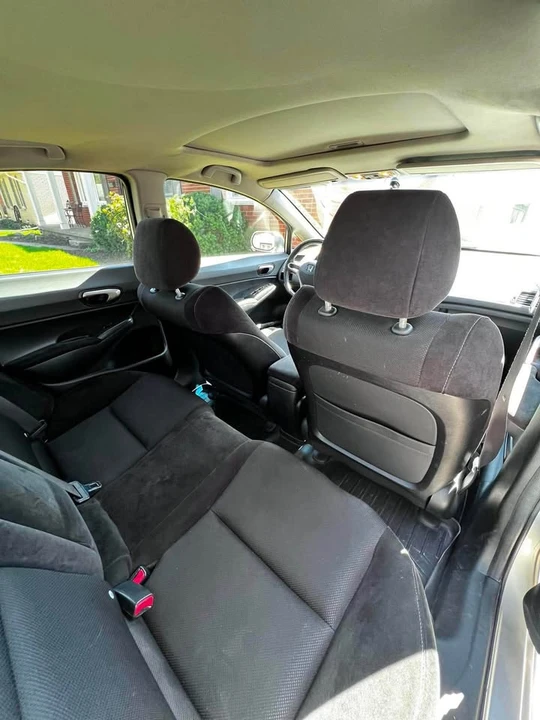 2009 Honda Civic 8th Gen - Image 12 of 16