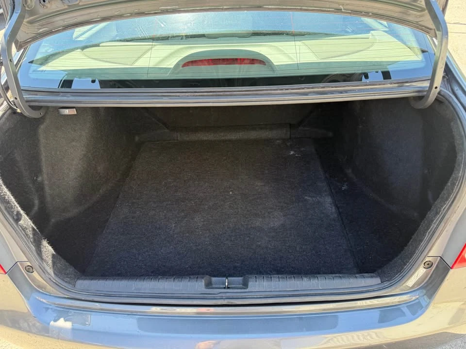 2009 Honda Civic 8th Gen - Image 7 of 18