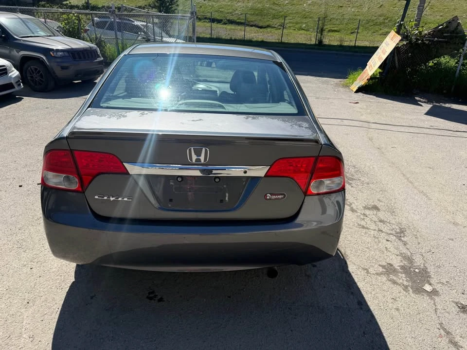 2009 Honda Civic 8th Gen - Image 6 of 18