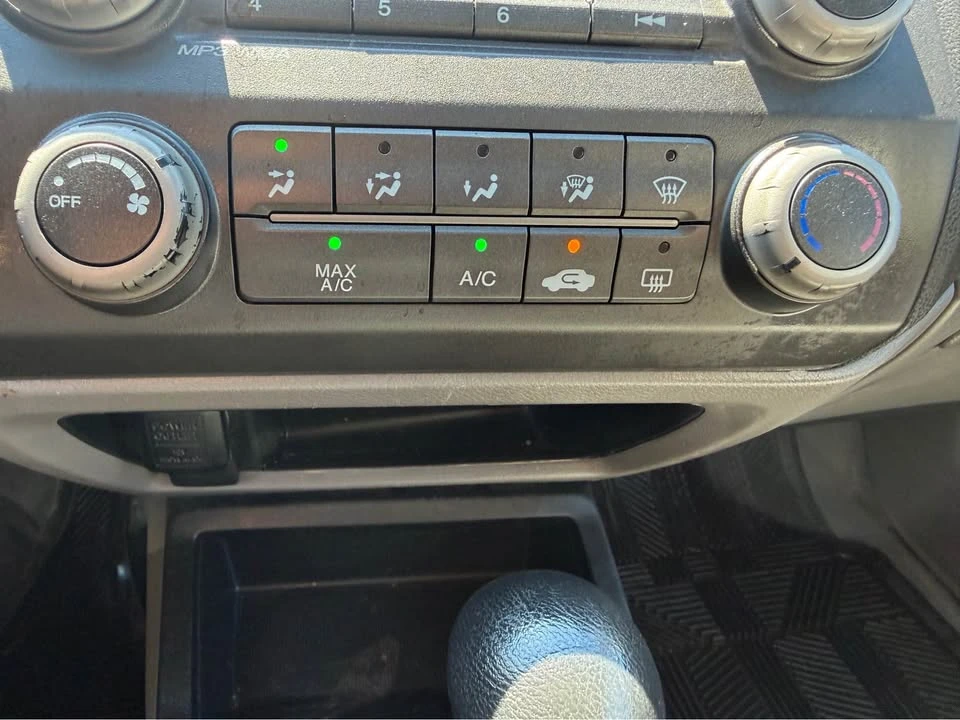 2009 Honda Civic 8th Gen - Image 14 of 18