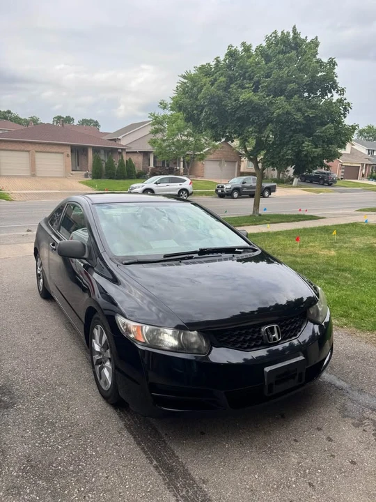 2009 Honda Civic 8th Gen - Image 2 of 11