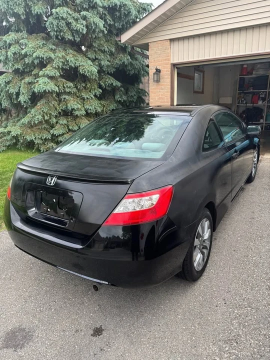 2009 Honda Civic 8th Gen - Image 5 of 11