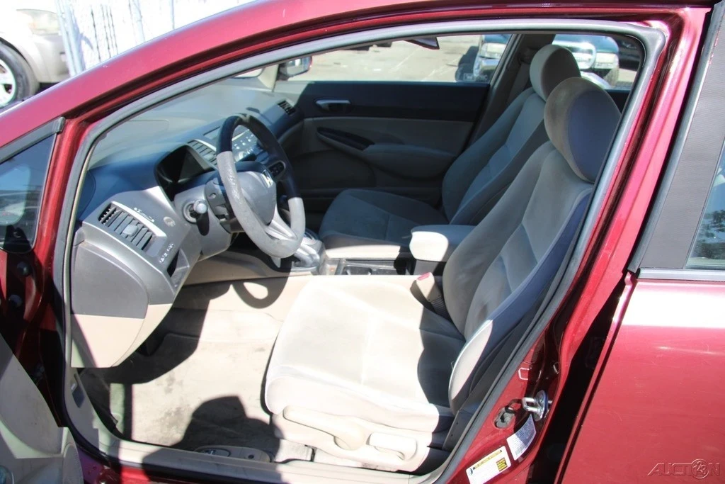 2009 Honda Civic 8th Gen - Image 12 of 21