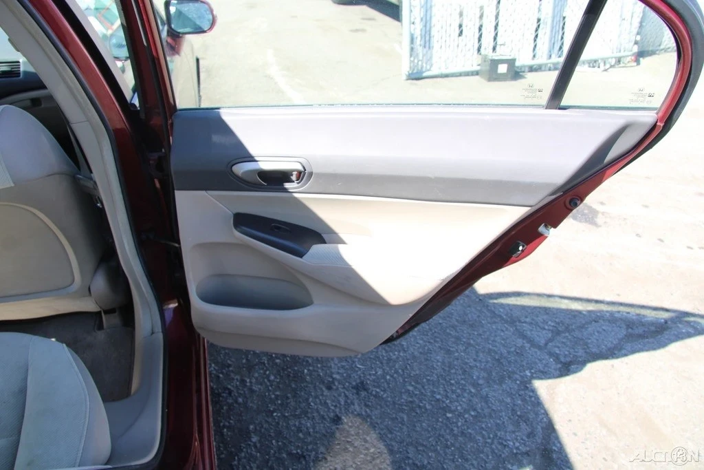 2009 Honda Civic 8th Gen - Image 20 of 21