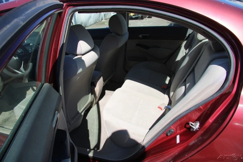 2009 Honda Civic 8th Gen - Image 19 of 21