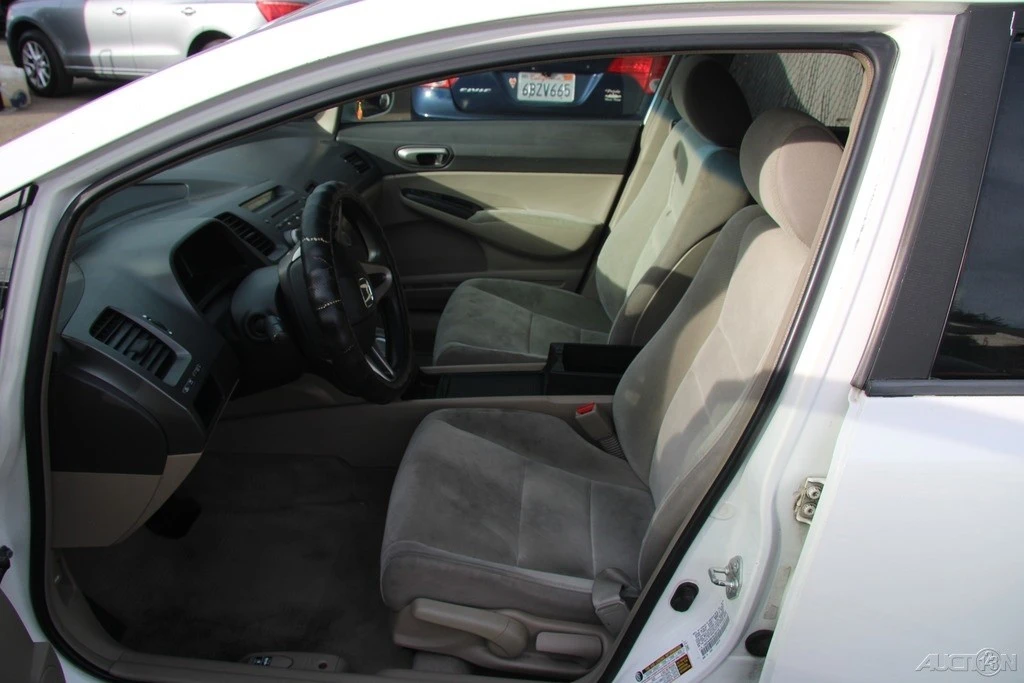 2009 Honda Civic 8th Gen - Image 12 of 21