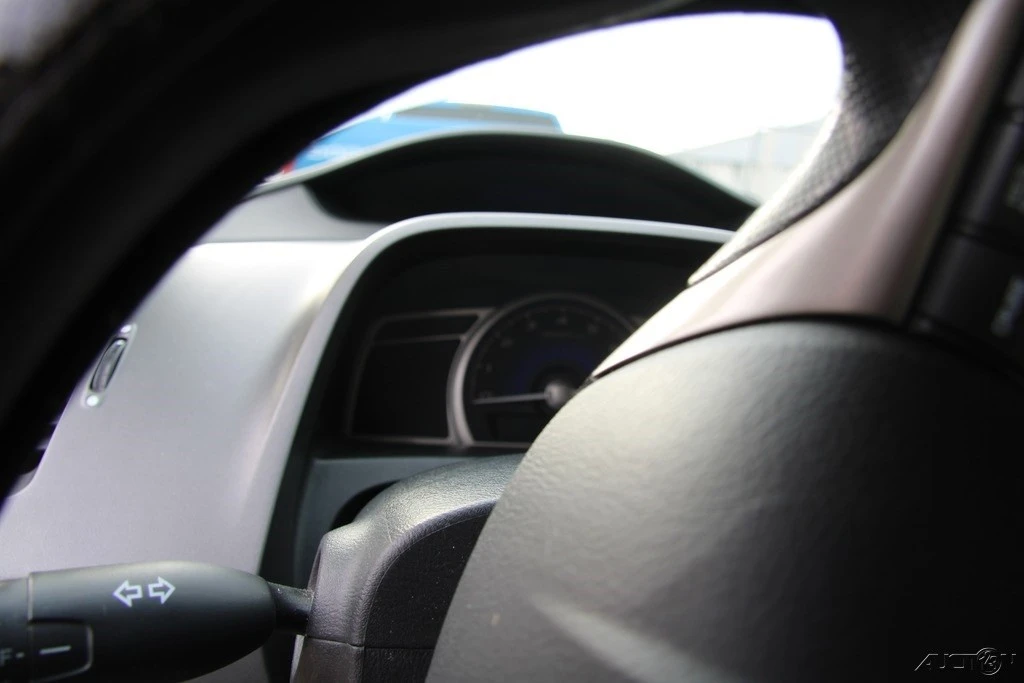 2009 Honda Civic 8th Gen - Image 14 of 21