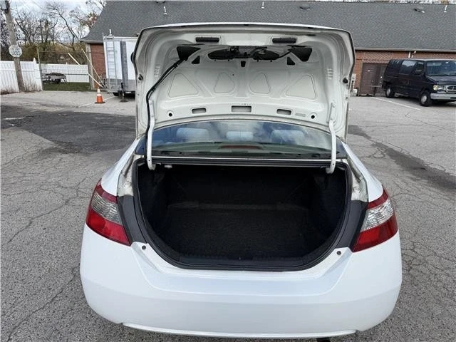 2009 Honda Civic 8th Gen - Image 17 of 21