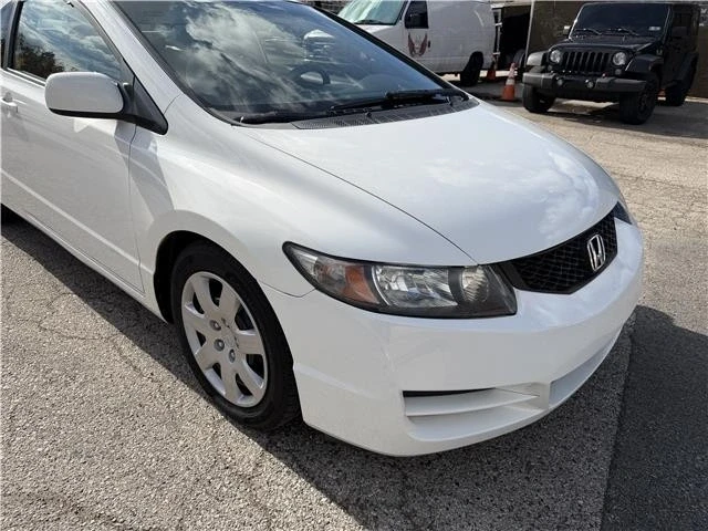 2009 Honda Civic 8th Gen - Image 6 of 21