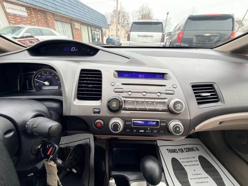 2009 Honda Civic 8th Gen - Image 3 of 12