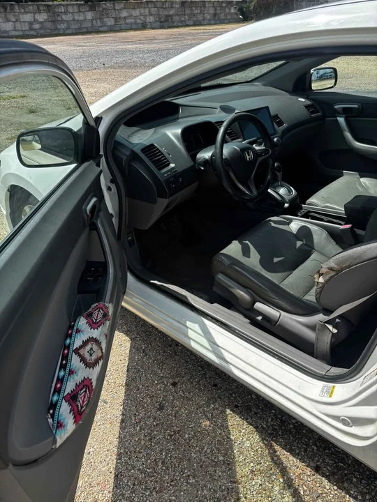 2009 Honda Civic 8th Gen - Image 4 of 9