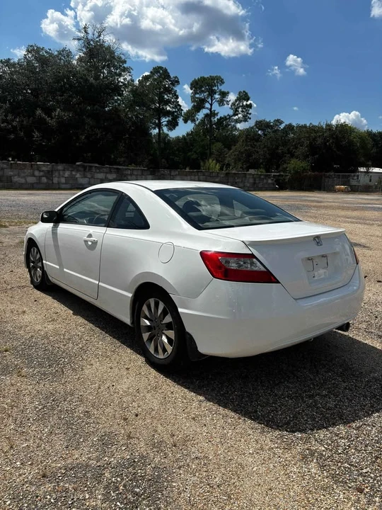 2009 Honda Civic 8th Gen - Image 7 of 9