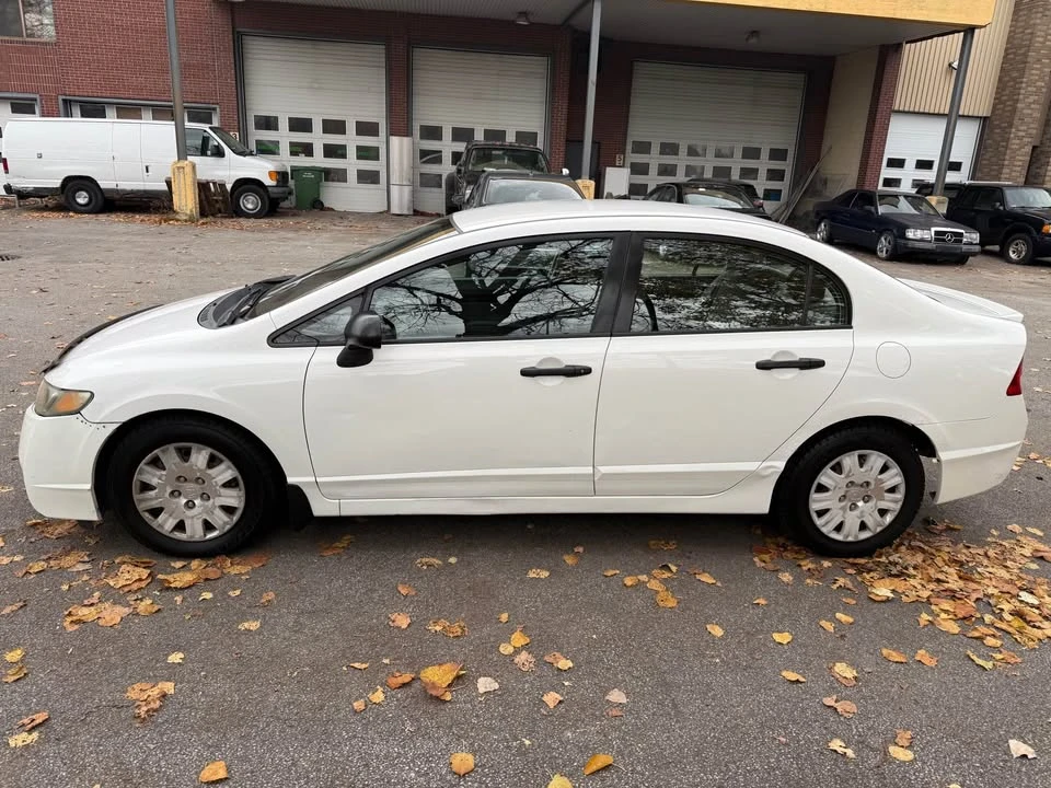 2009 Honda Civic 8th Gen - Image 4 of 19