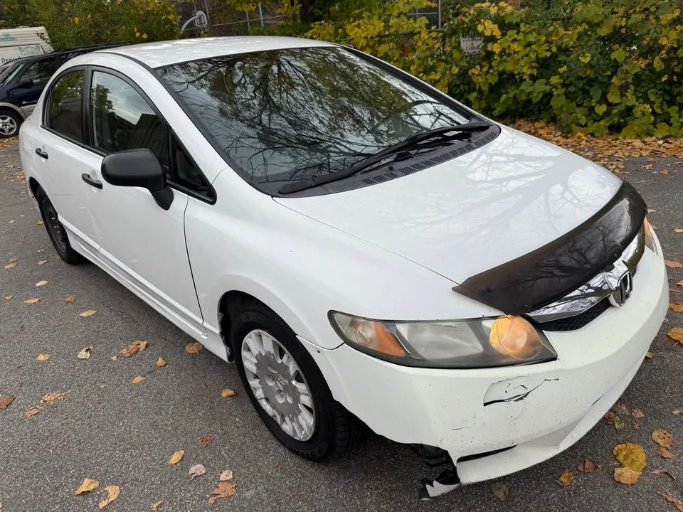 2009 Honda Civic 8th Gen - Image 2 of 19