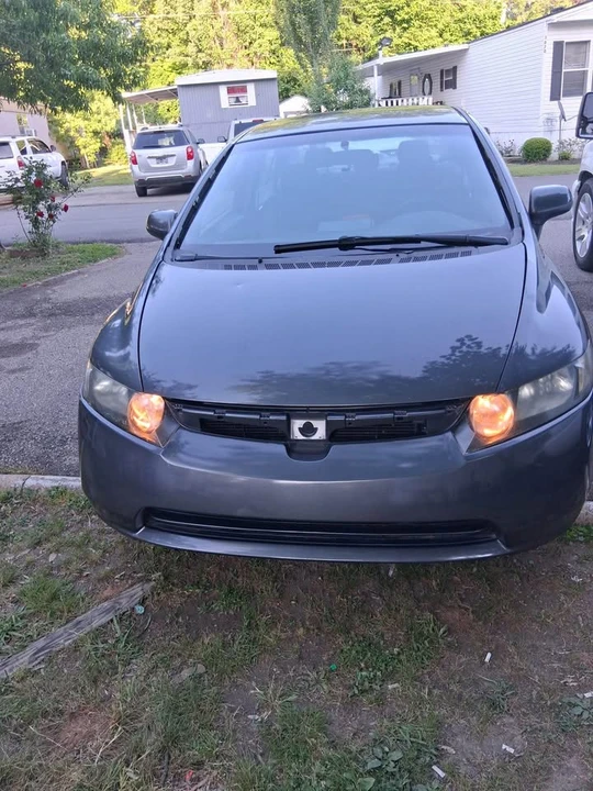 2009 Honda Civic 8th Gen - Image 3 of 7
