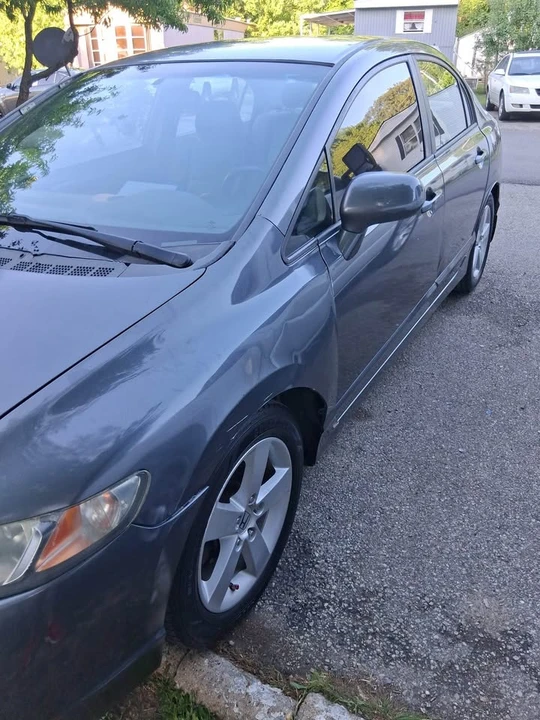 2009 Honda Civic 8th Gen - Image 4 of 7