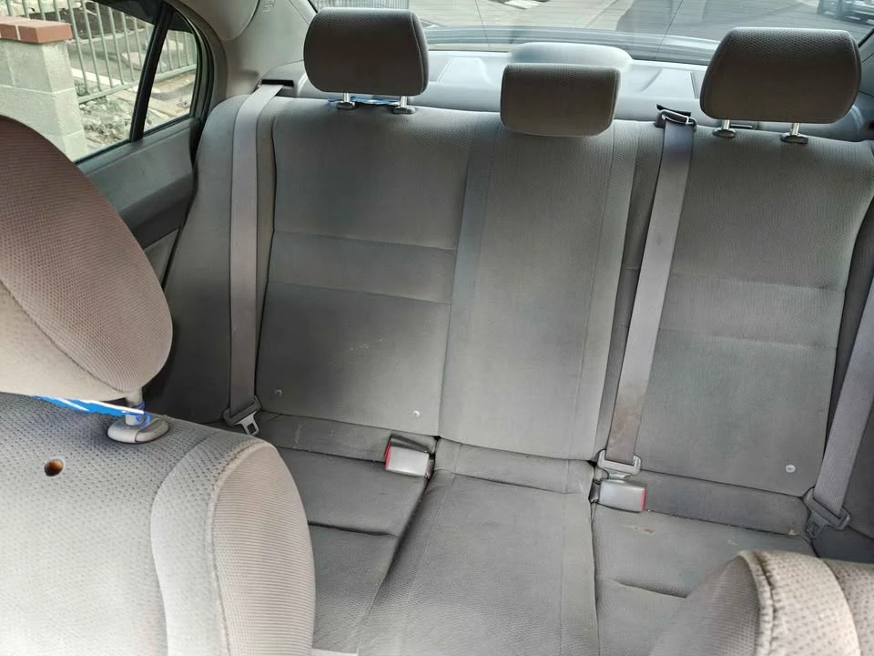 2009 Honda Civic 8th Gen - Image 13 of 20
