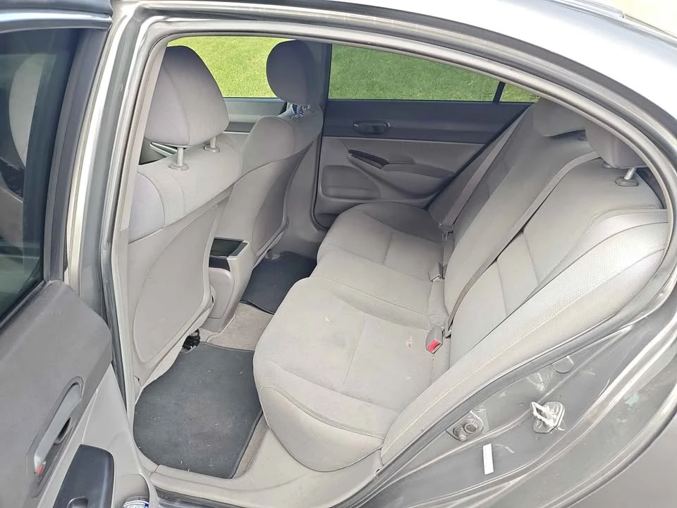 2009 Honda Civic 8th Gen - Image 12 of 20