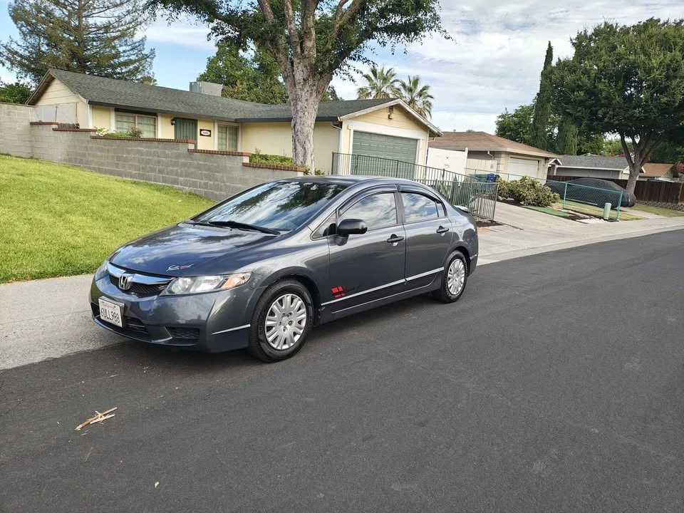 2009 Honda Civic 8th Gen - Image 15 of 20