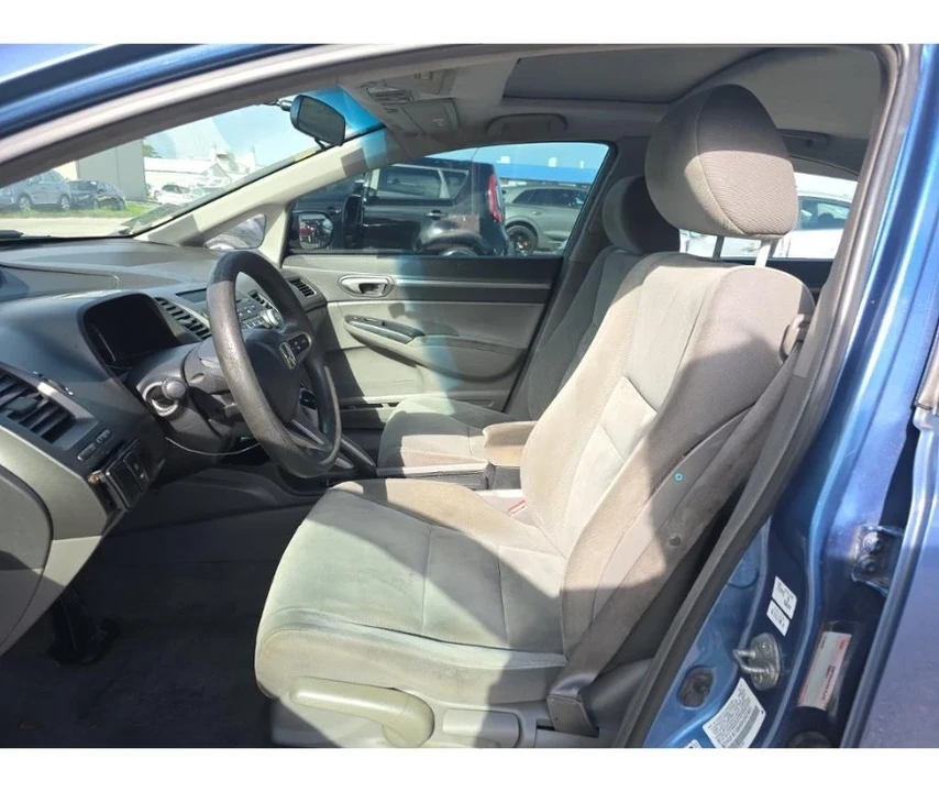 2009 Honda Civic 8th Gen - Image 7 of 12