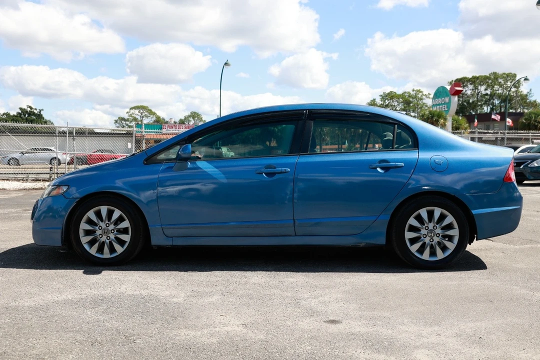2009 Honda Civic 8th Gen - Image 3 of 12