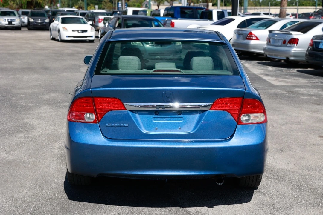 2009 Honda Civic 8th Gen - Image 9 of 12